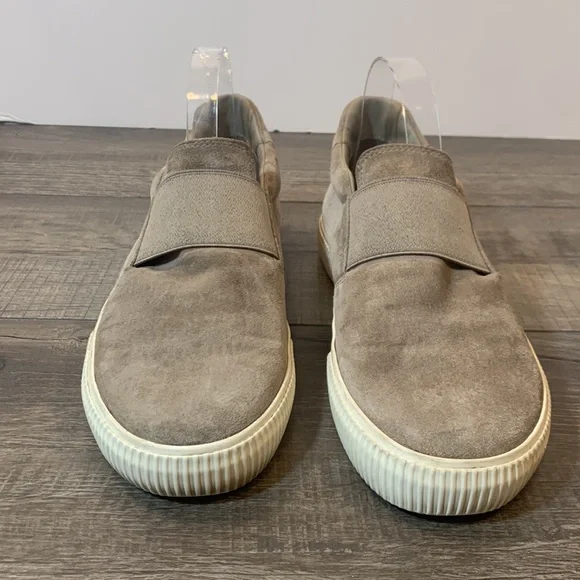 Vince tan suede slip on shoes size 9.5 - Picture 2 of 9